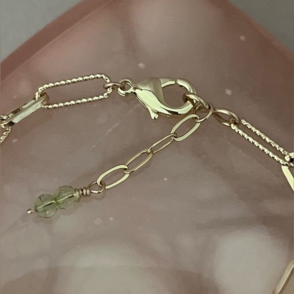 Gold-filled Peridot Birth Stone Bracelet - August - Picture 5 of 5